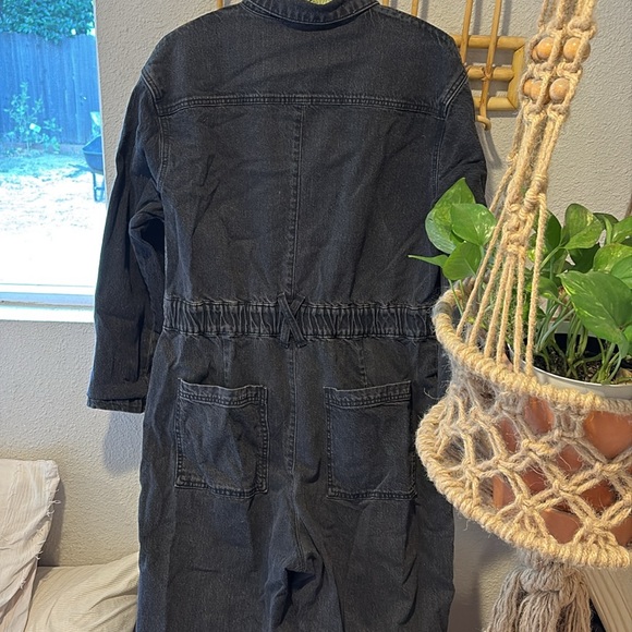 Universal thread black denim zip up coverall • Size 14 - Picture 3 of 8